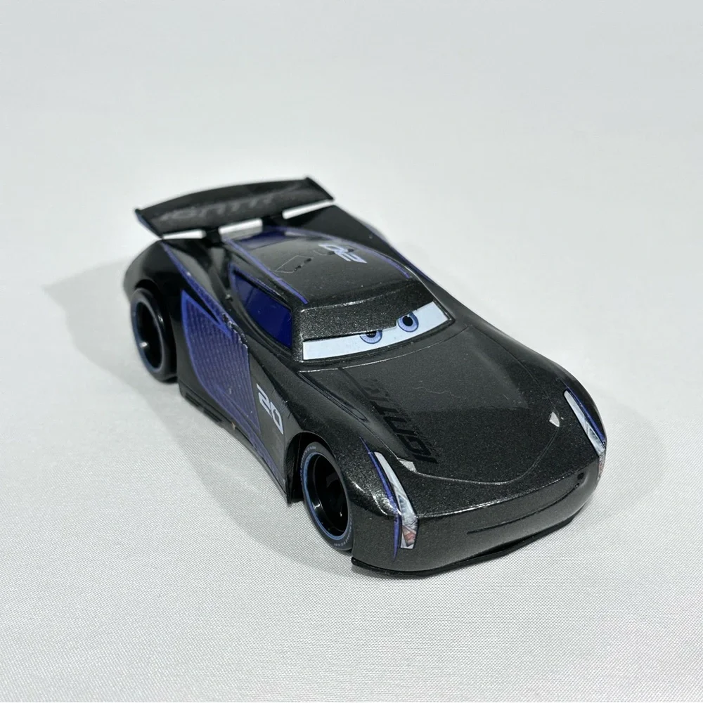 Disney Store Cars 1:43 Deluxe Jackson Storm Die-cast